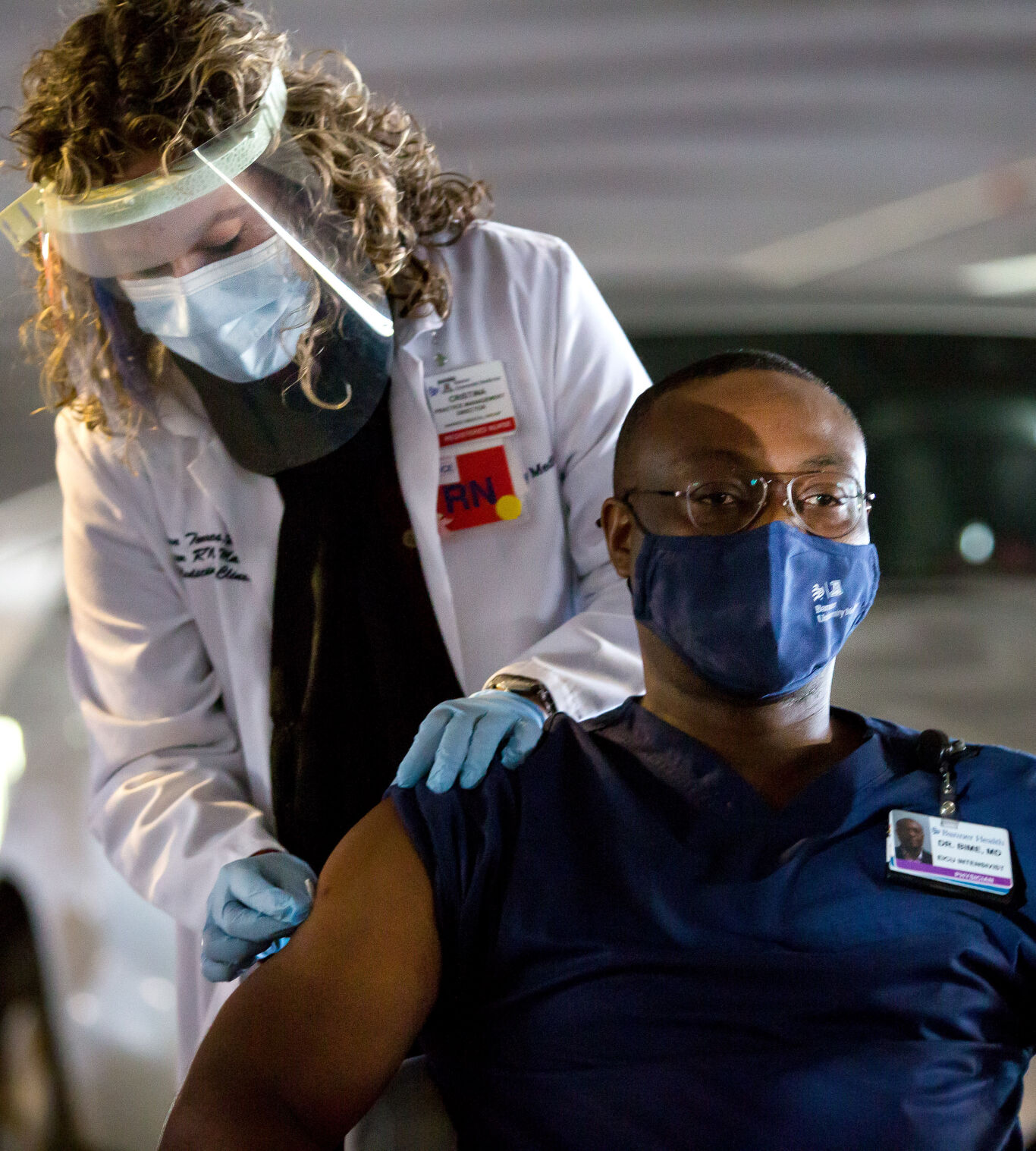 UMC workers get COVID-19 vaccine